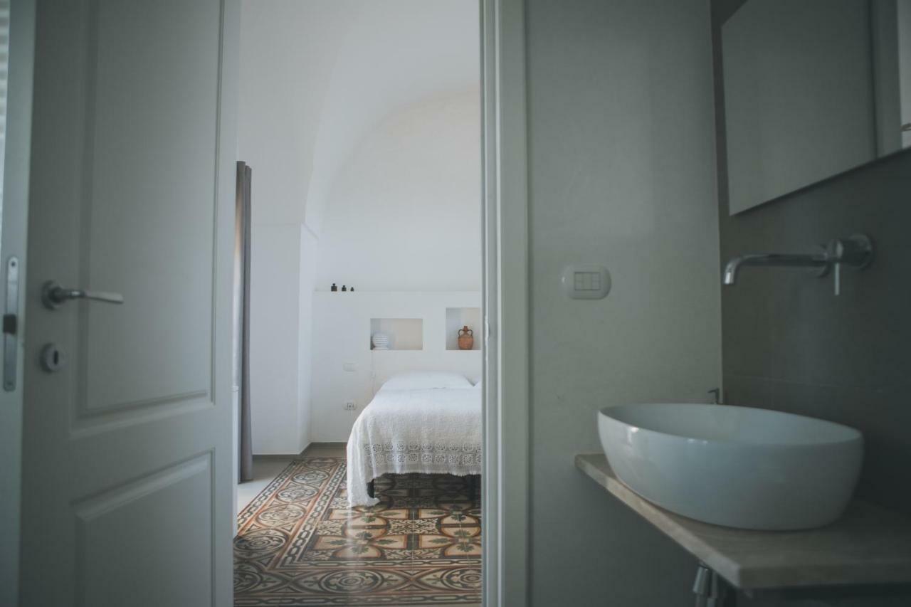 Pietra Pesara Bed & Breakfast